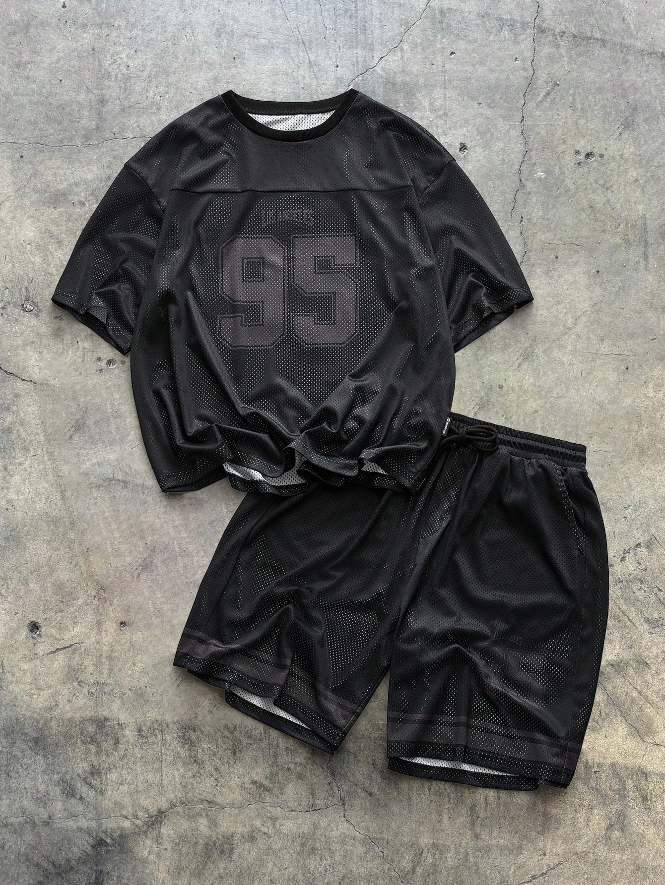 Street Fashion China - 2026 Summer New Men's Short-Sleeved Shorts