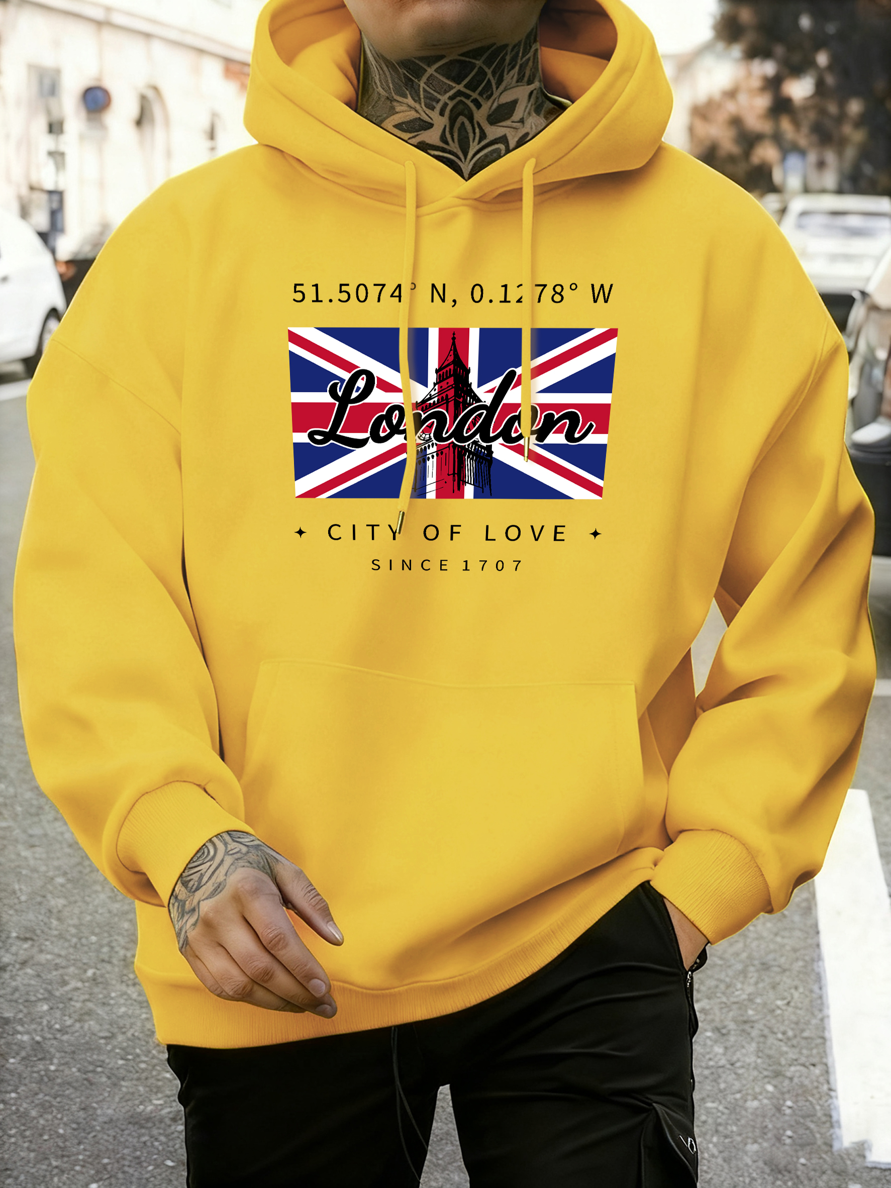 London City Of Love Flag Print - Street Fashion London avaliação e preço