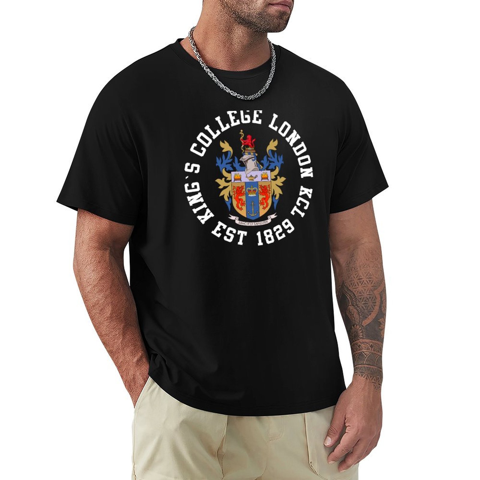 Kings College London logo KCL  - Street Fashion London avaliação e preço