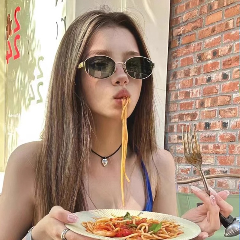 Korea New Oval Alloy Sunglasse - Street Fashion In Korea avaliação e preço